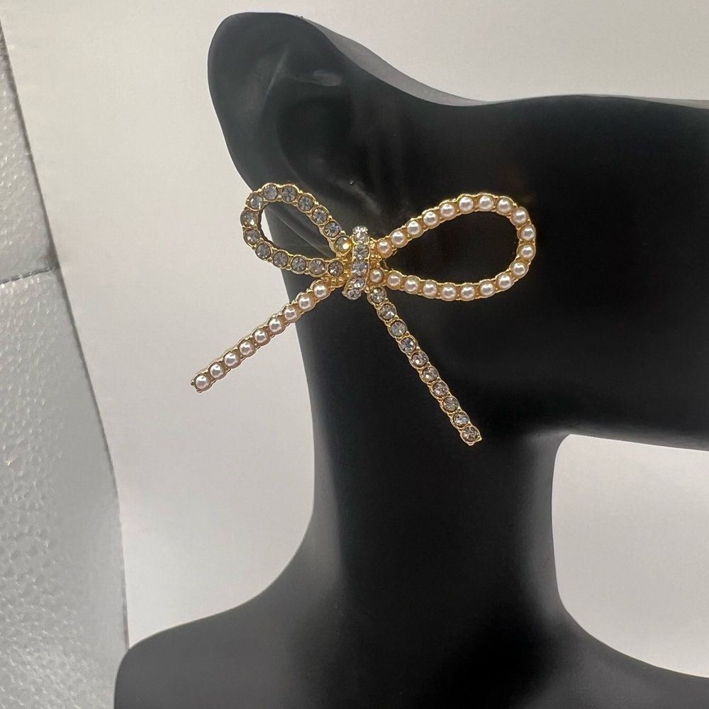 Elegant 18K Gold Plated Bow Earrings